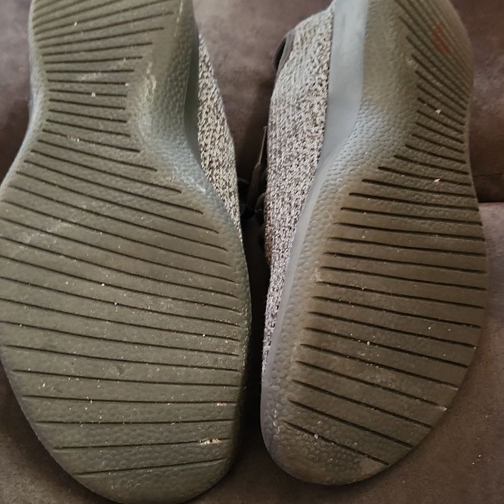 Allbirds Textured Wool Sneakers in Gray Size 8 Allbirds - Picture 7 of 13